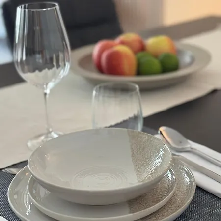 Aqua De Mar * ماربيا